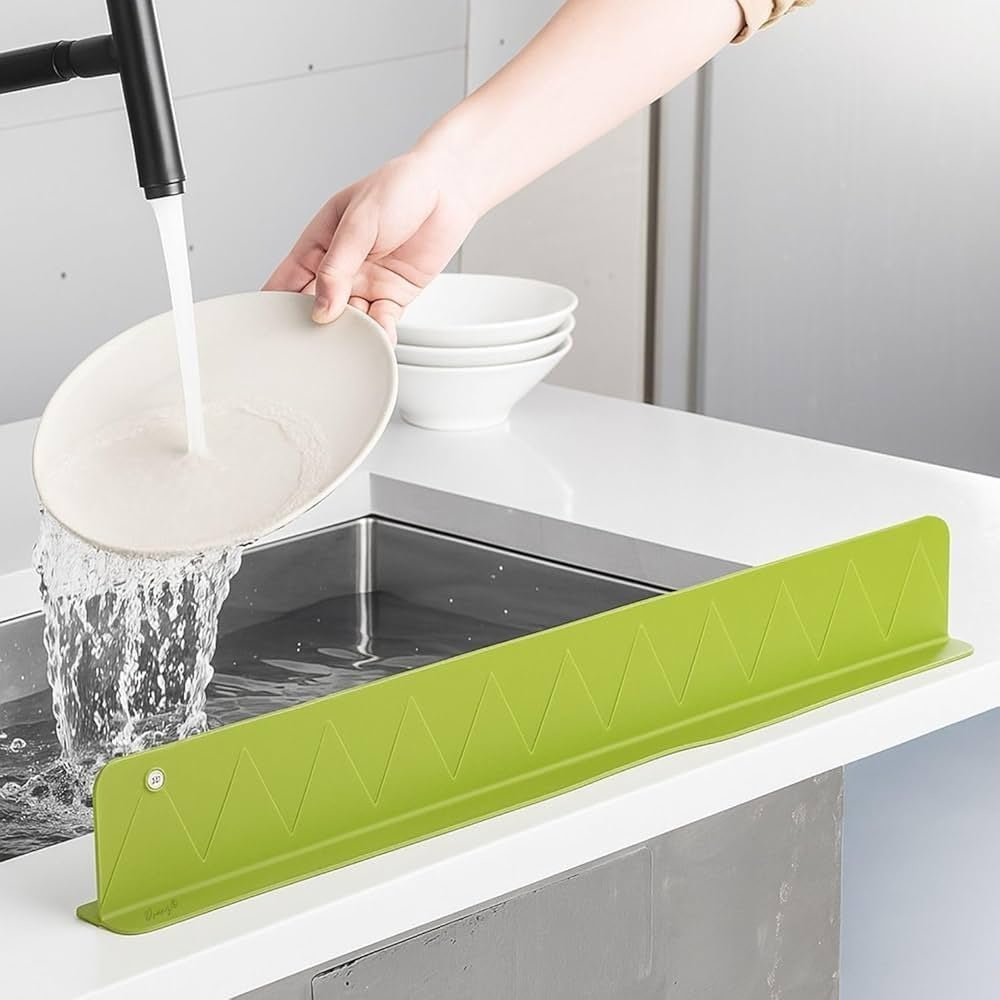 Silicone Sink Splash Guard – Kitchen Water Splash Protector