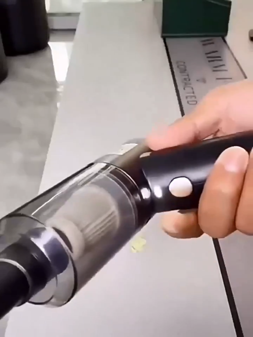 3-in-1 Portable Vacuum Cleaner – Handheld, Lightweight & Multi-Purpose